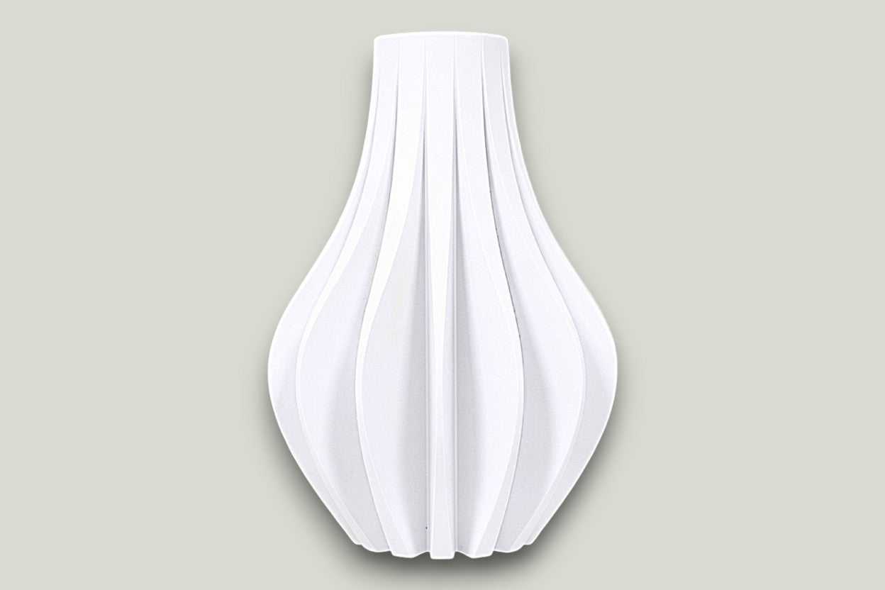 Zolara Vase - by Modern Machine