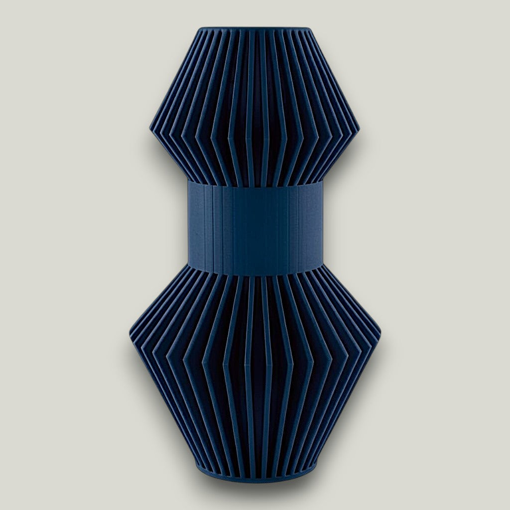 Anter Vase – by Modern Machine