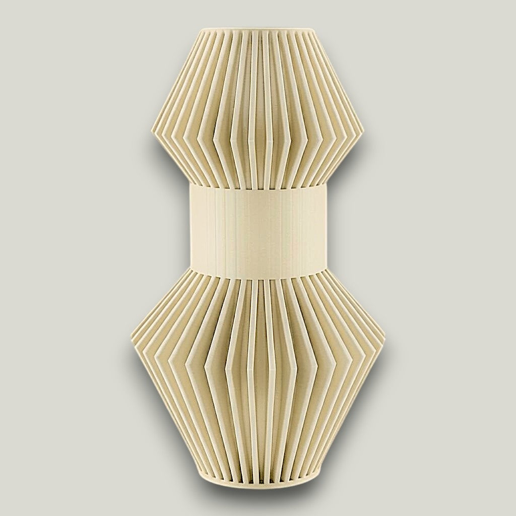 Anter Vase – by Modern Machine