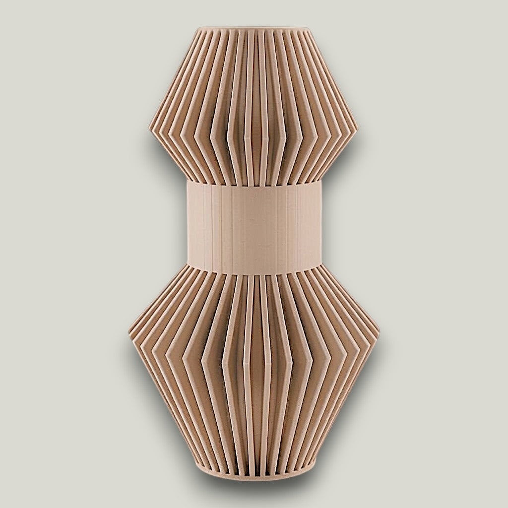 Anter Vase – by Modern Machine