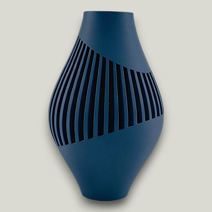 Renix Vase - by Modern Machine