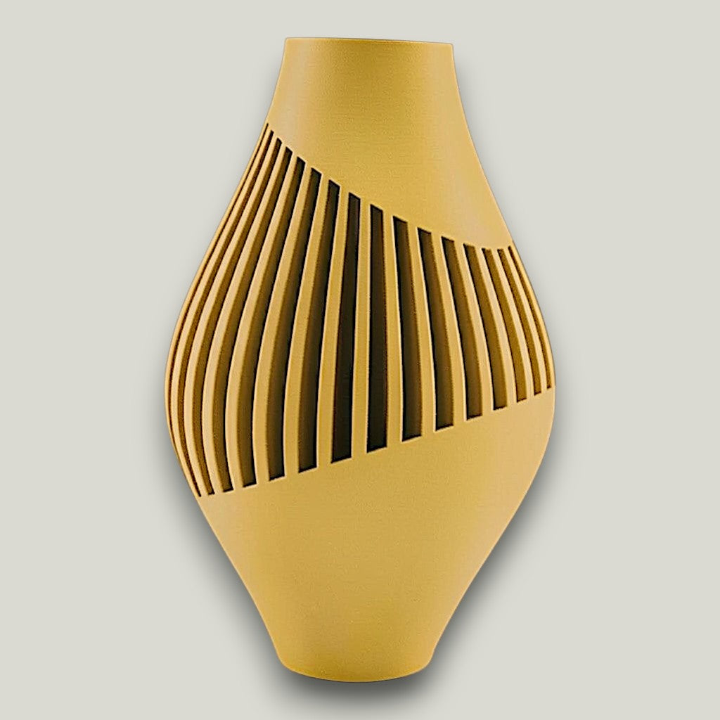 Renix Vase - by Modern Machine