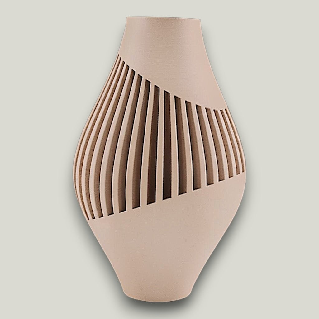 Renix Vase - by Modern Machine