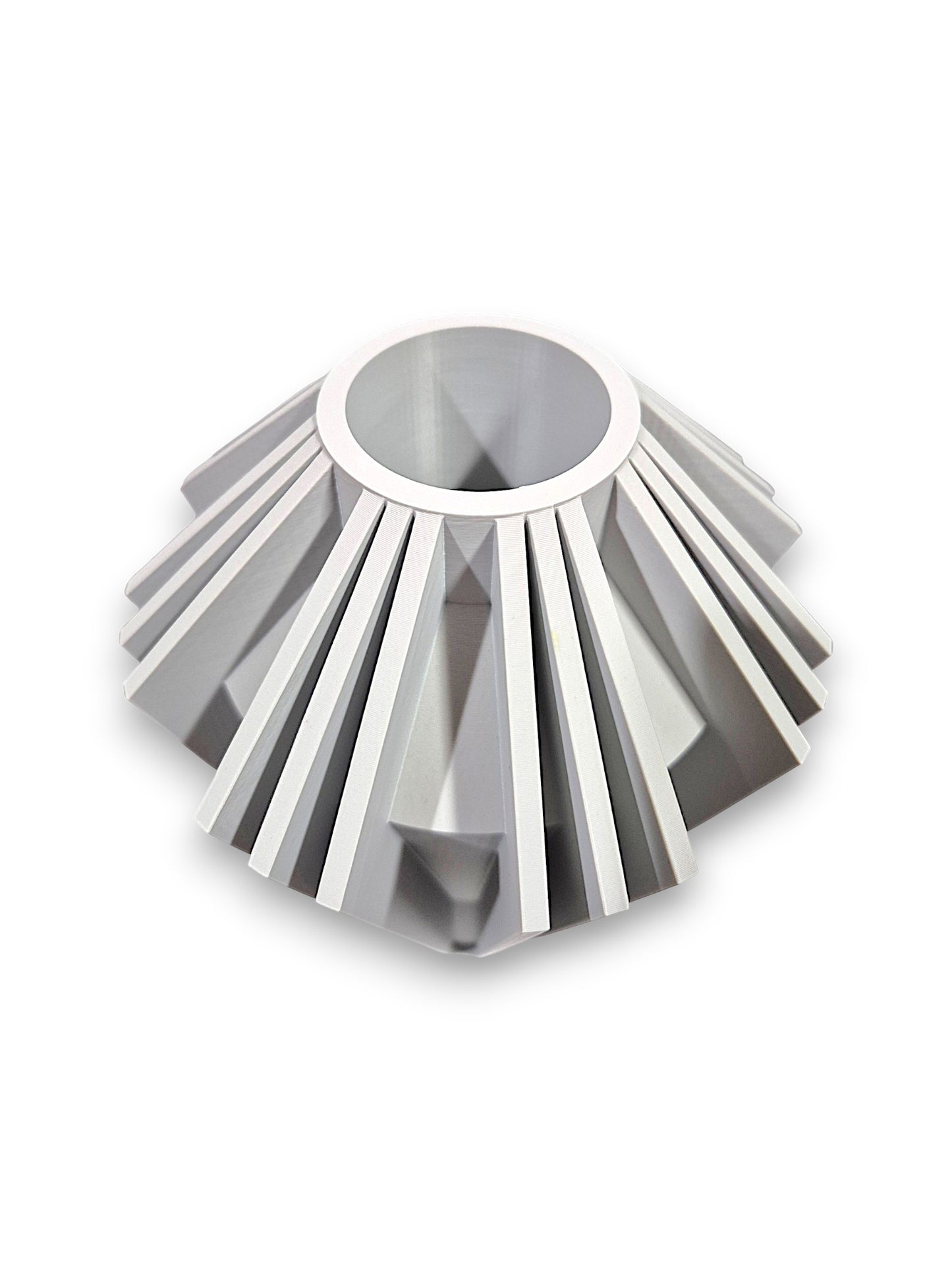 Kimi Vase – Display Piece (Bumps & Bruises)