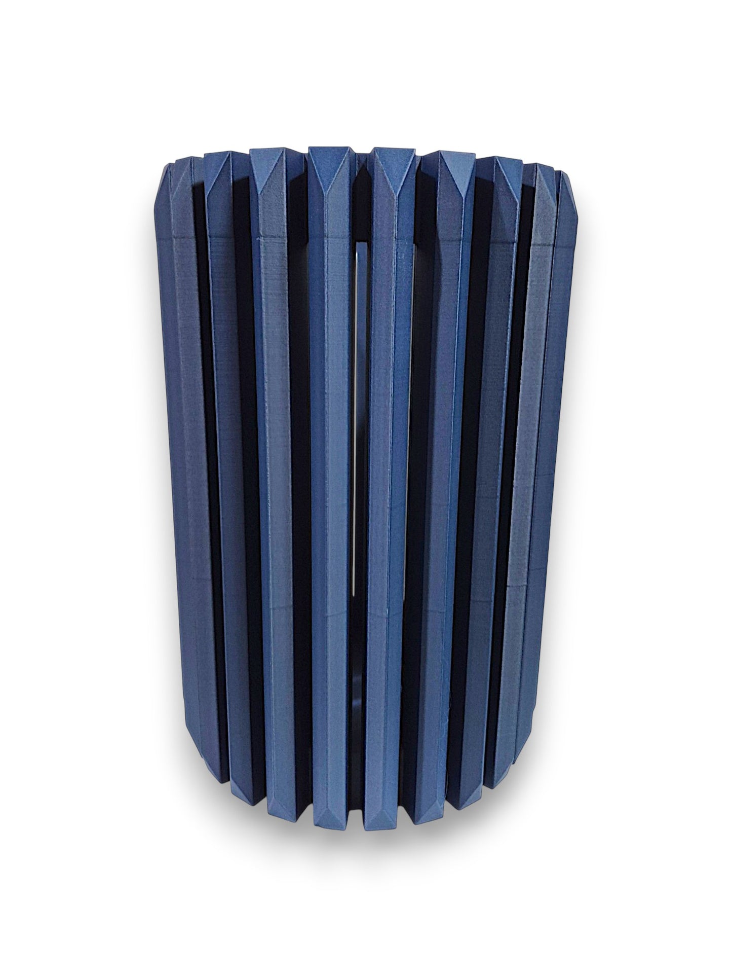 Teris Vase – Medium Flaw (Bumps & Bruises)