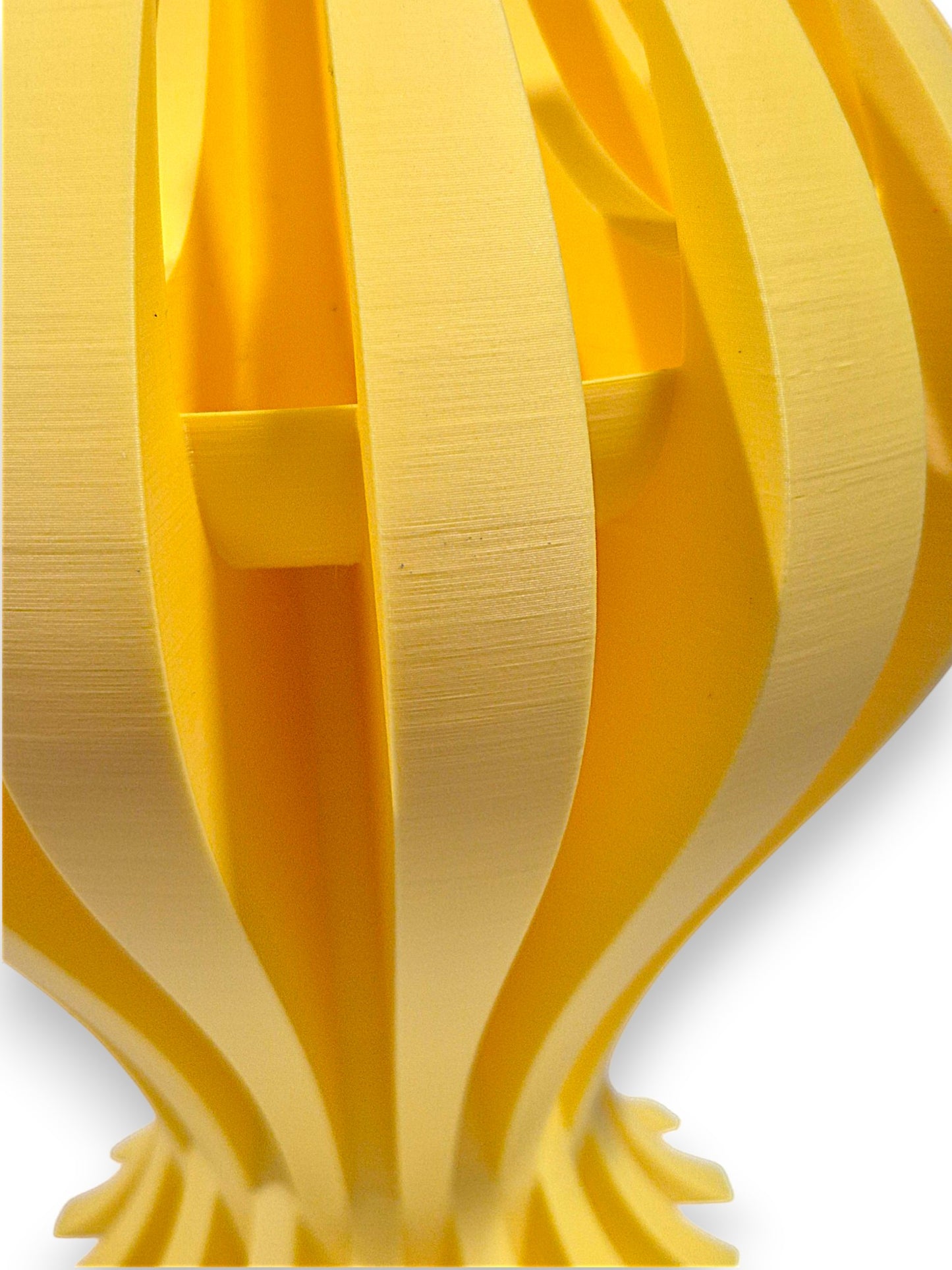 Nemesis Vase – Light Flaw (Bumps & Bruises)