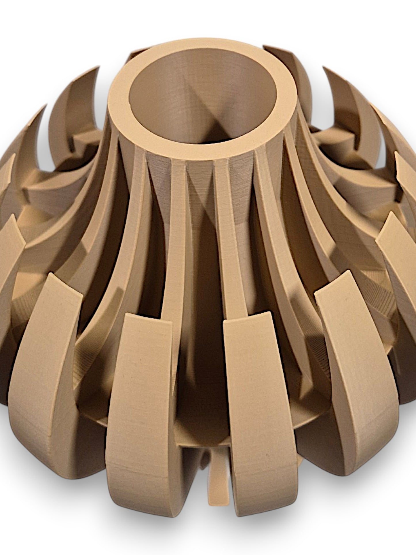 Nemesis Vase – Light Flaw (Bumps & Bruises)