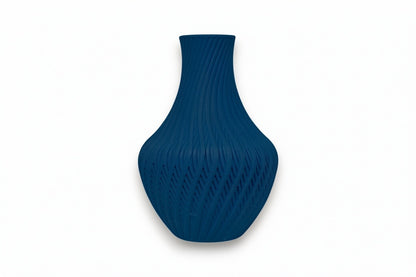 Quell Vase – by h3liØ Designs