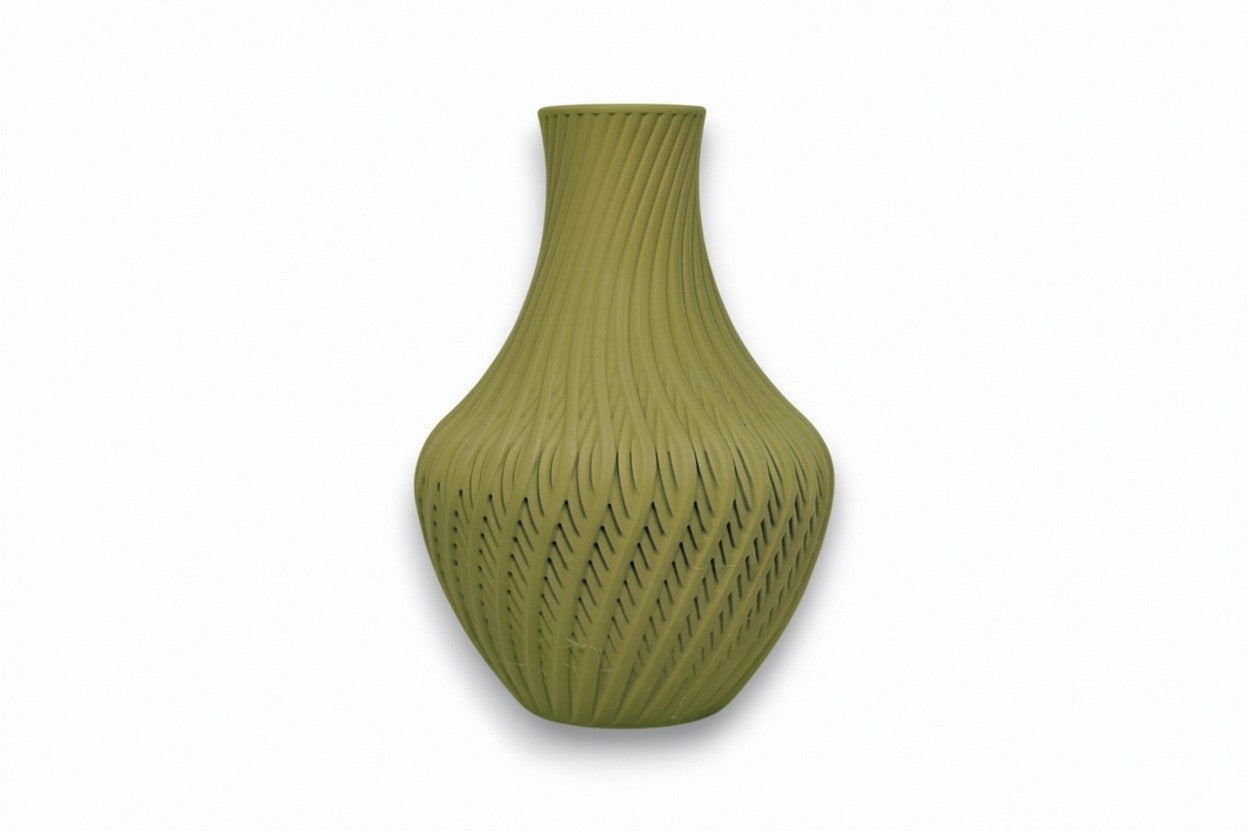 Quell Vase – by h3liØ Designs