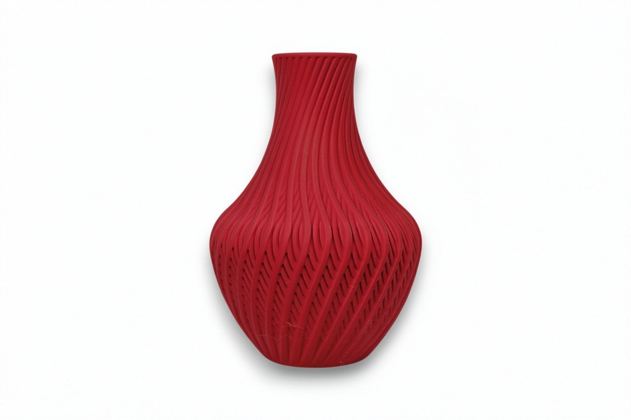 Quell Vase – by h3liØ Designs