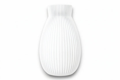 Obscura Vase – by h3liØ Designs