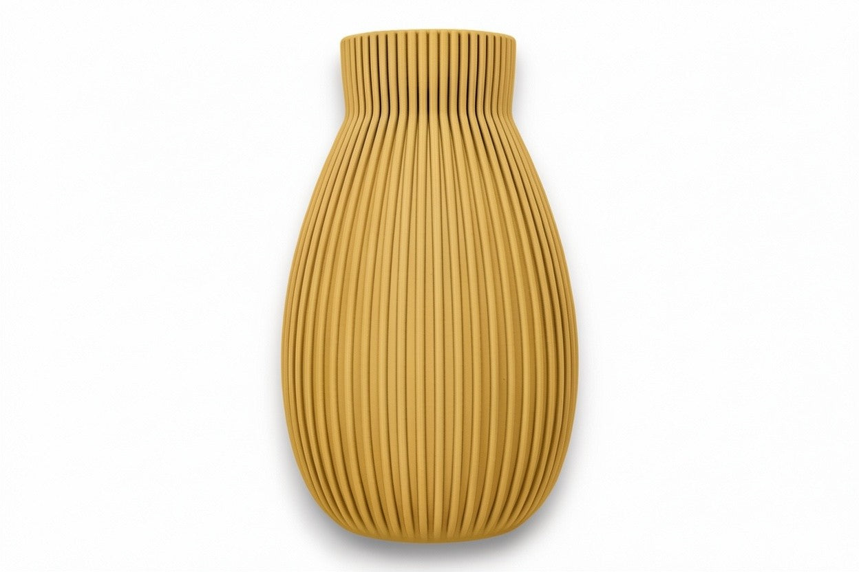 Obscura Vase – by h3liØ Designs