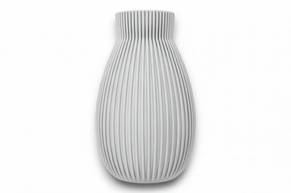 Obscura Vase – by h3liØ Designs