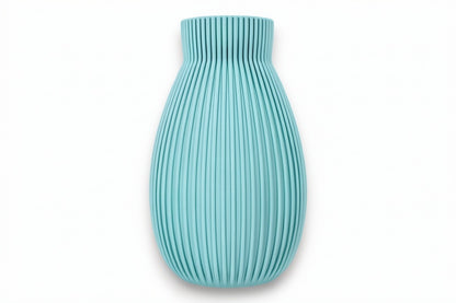 Obscura Vase – by h3liØ Designs