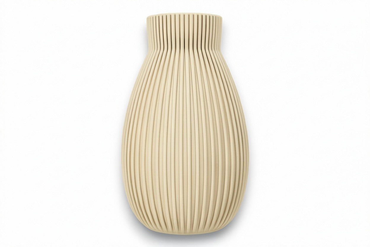 Obscura Vase – by h3liØ Designs