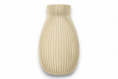 Obscura Vase – by h3liØ Designs