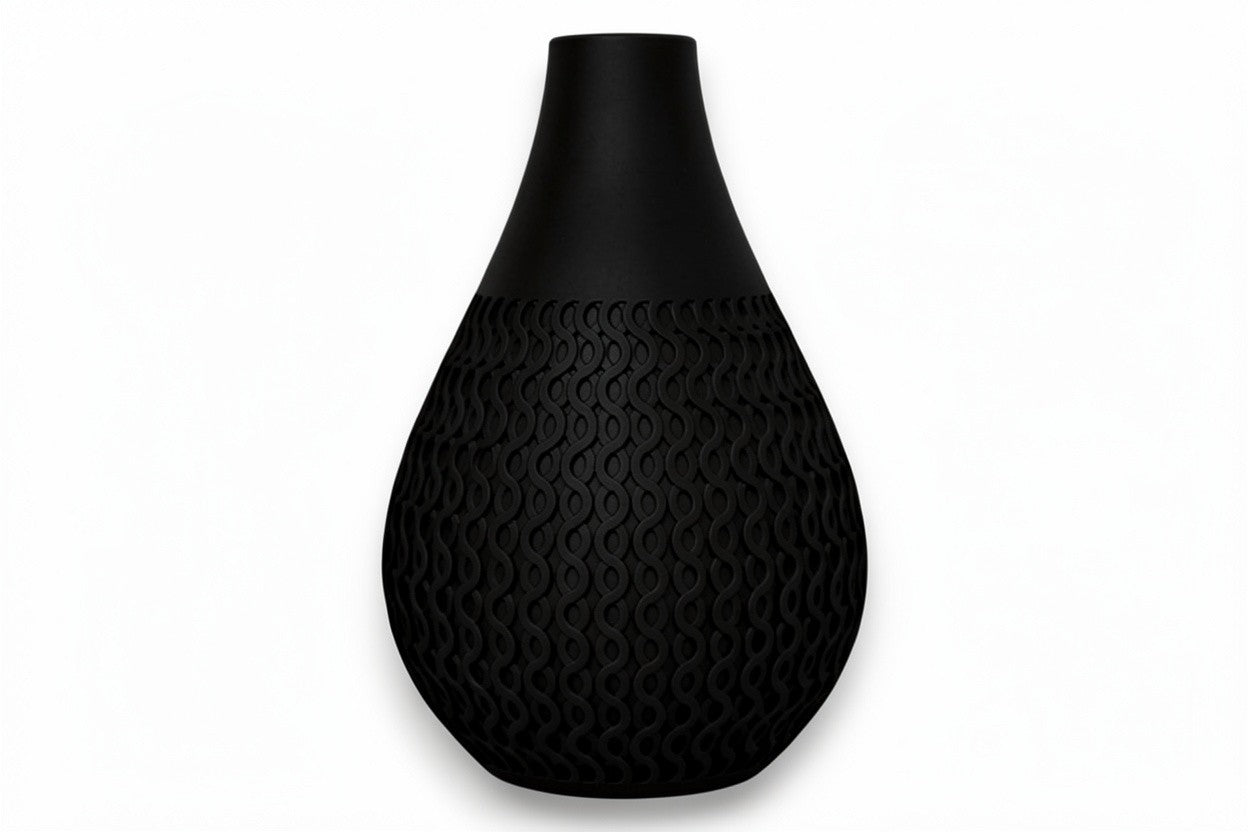 Echo Vase – by h3liØ Designs