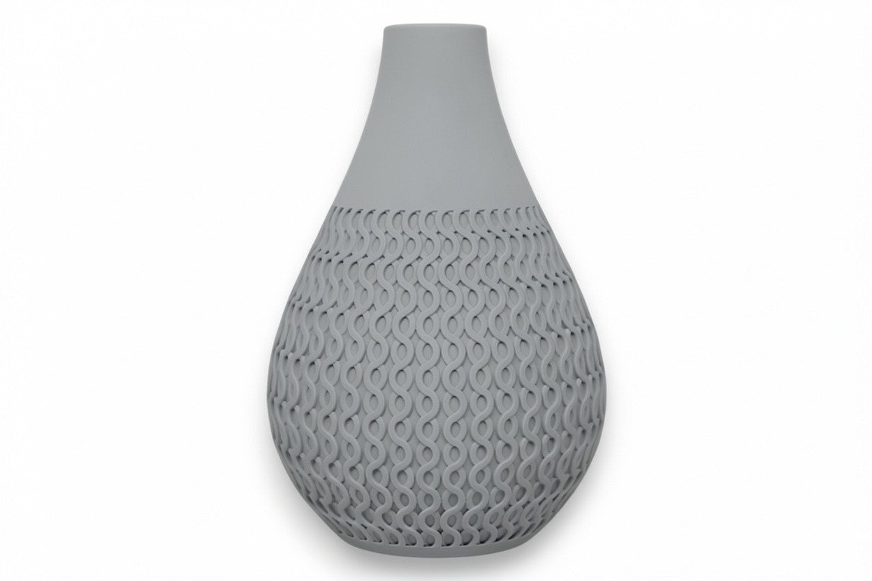 Echo Vase – by h3liØ Designs