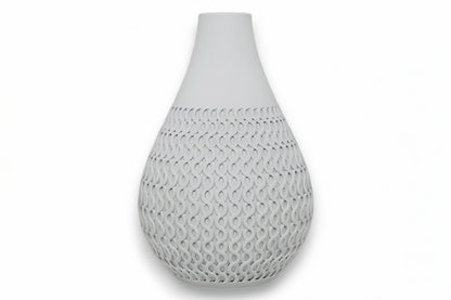 Echo Vase – by h3liØ Designs