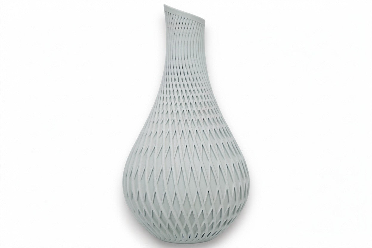 Vanta Vase – by h3liØ Designs