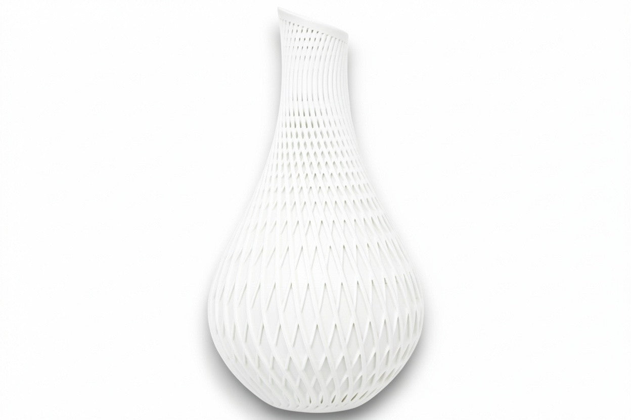 Vanta Vase – by h3liØ Designs