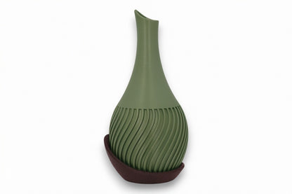 Wavy Vase – by h3liØ Designs