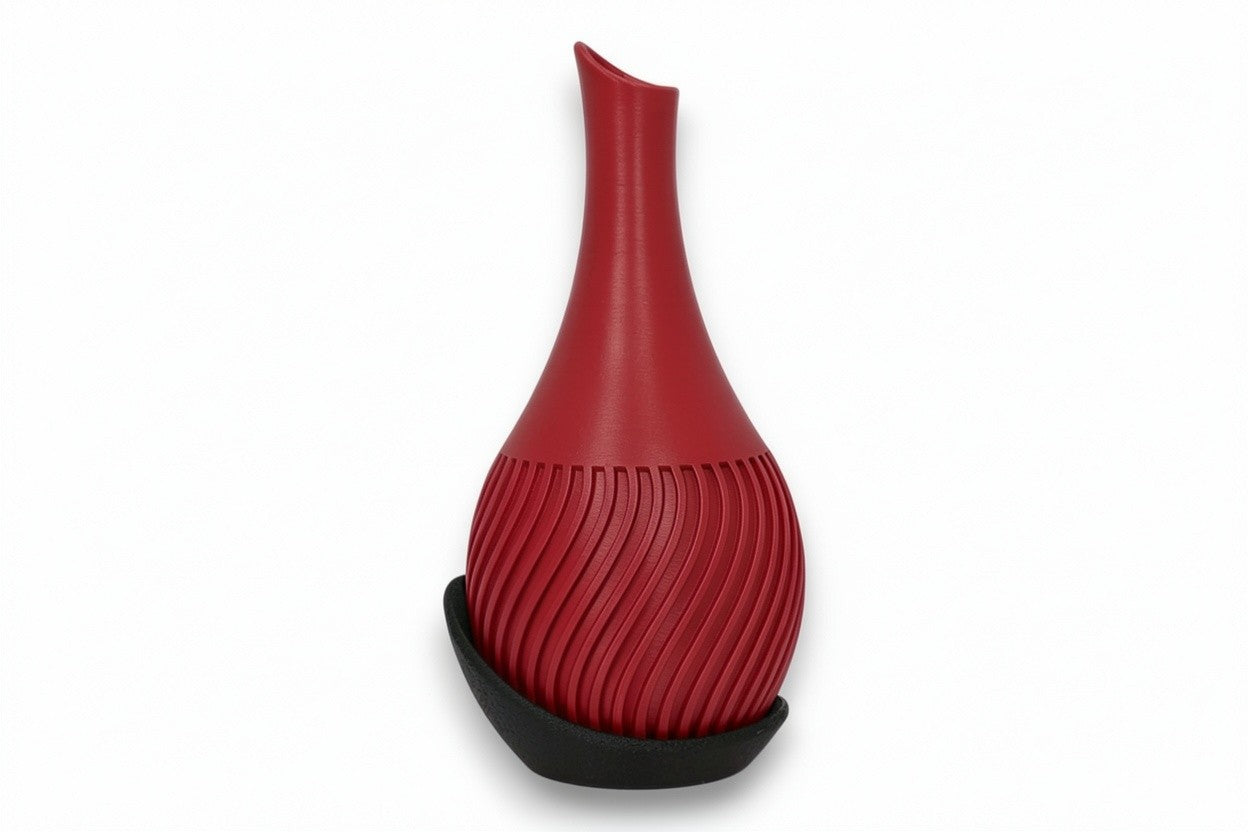 Wavy Vase – by h3liØ Designs