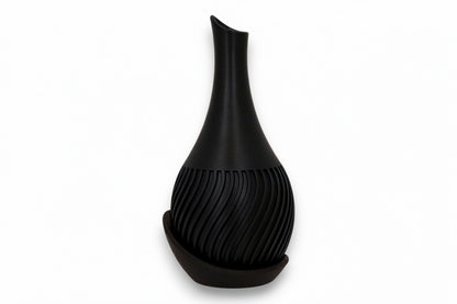 Wavy Vase – by h3liØ Designs