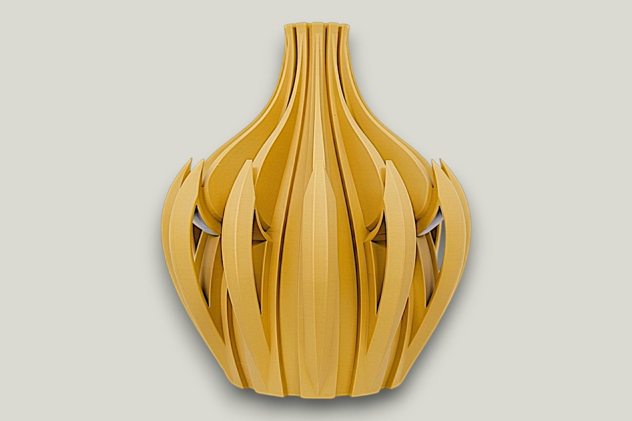 Veno Vase - by Modern Machine