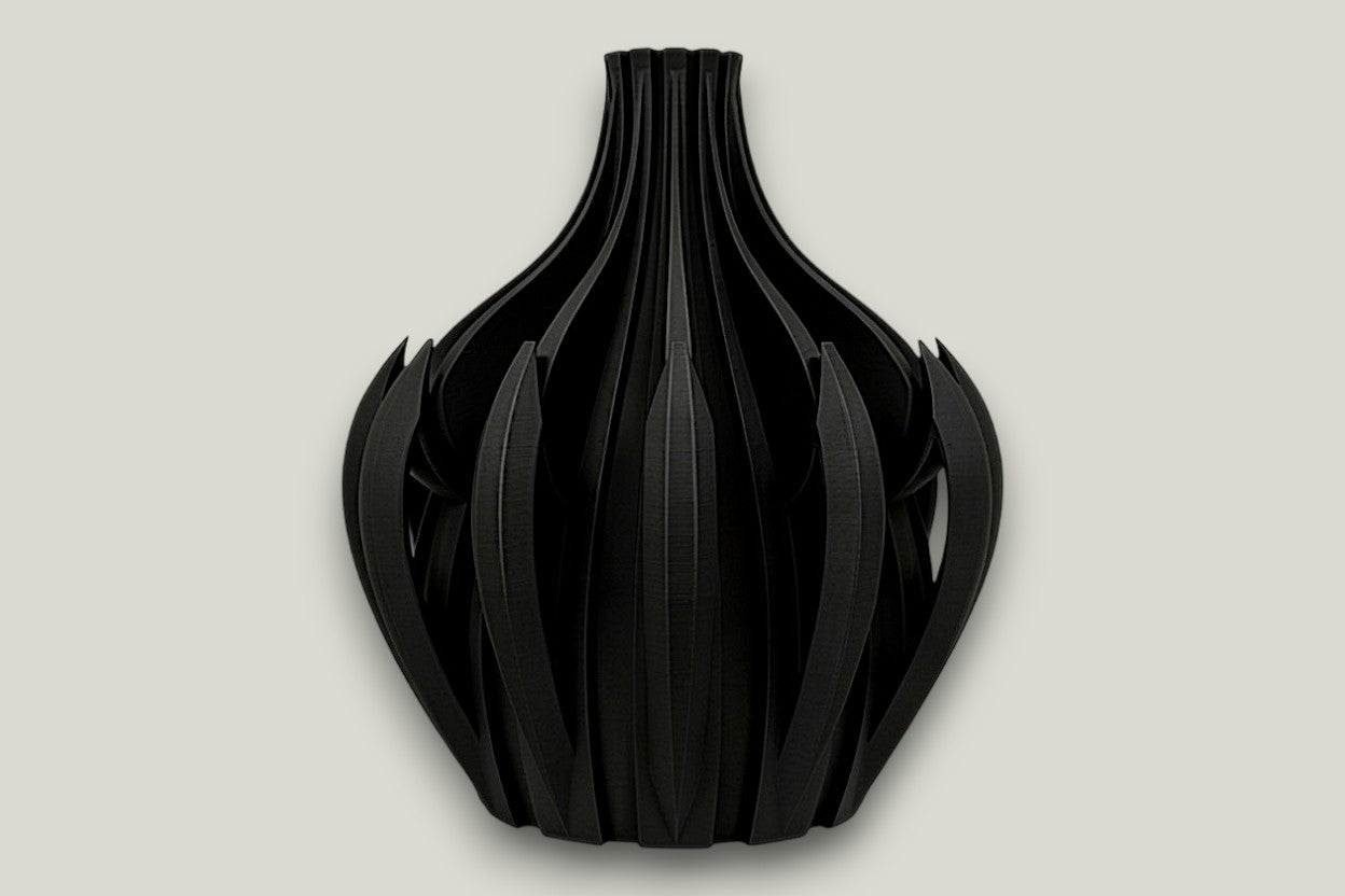 Veno Vase - by Modern Machine