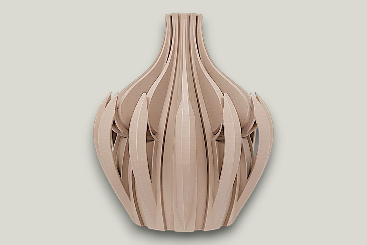 Veno Vase - by Modern Machine