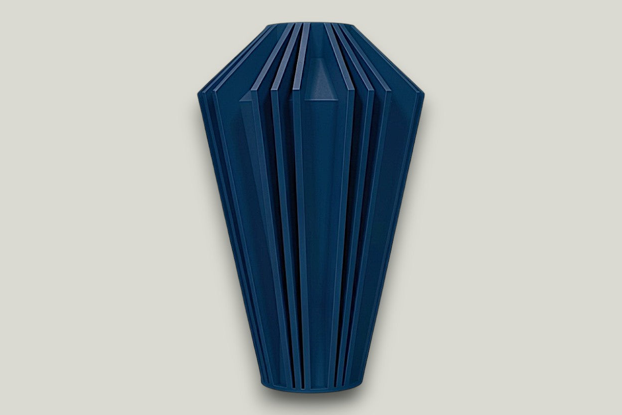 Kimi Vase - by Modern Machine