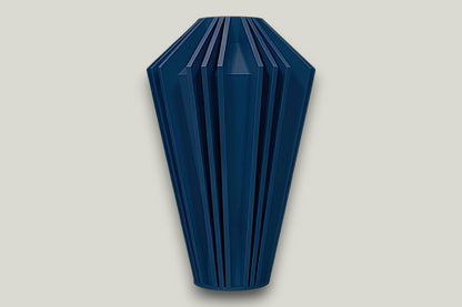 Kimi Vase - by Modern Machine
