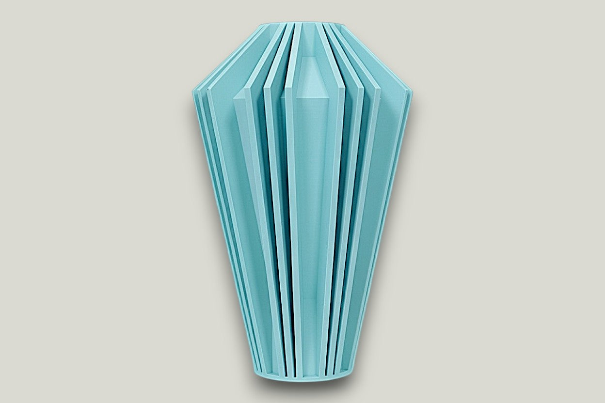 Kimi Vase - by Modern Machine