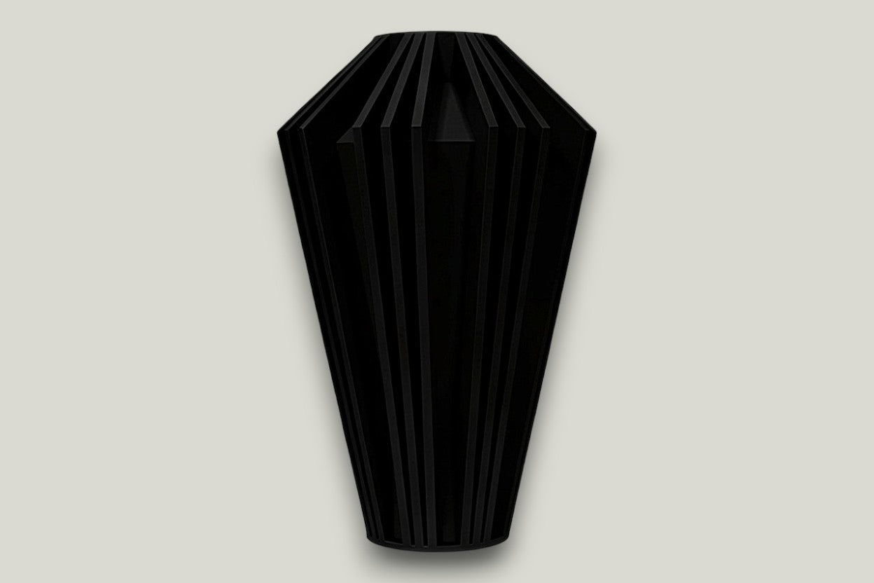 Kimi Vase - by Modern Machine