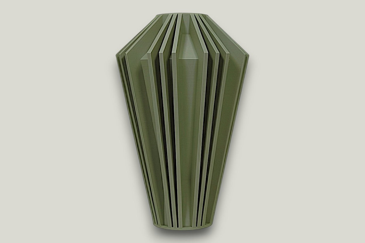 Kimi Vase - by Modern Machine