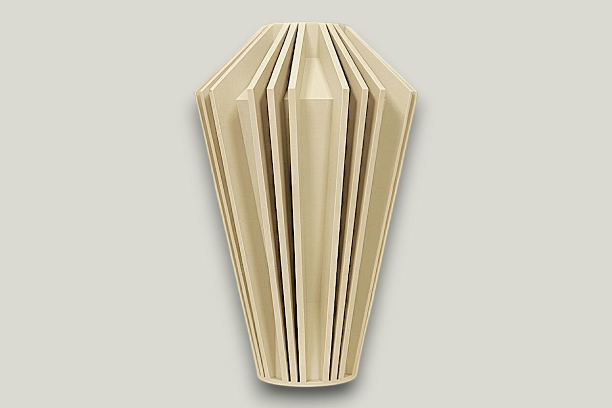 Kimi Vase - by Modern Machine