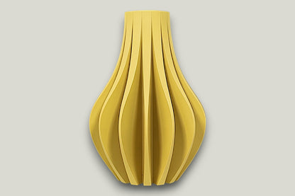 Zolara Vase - by Modern Machine