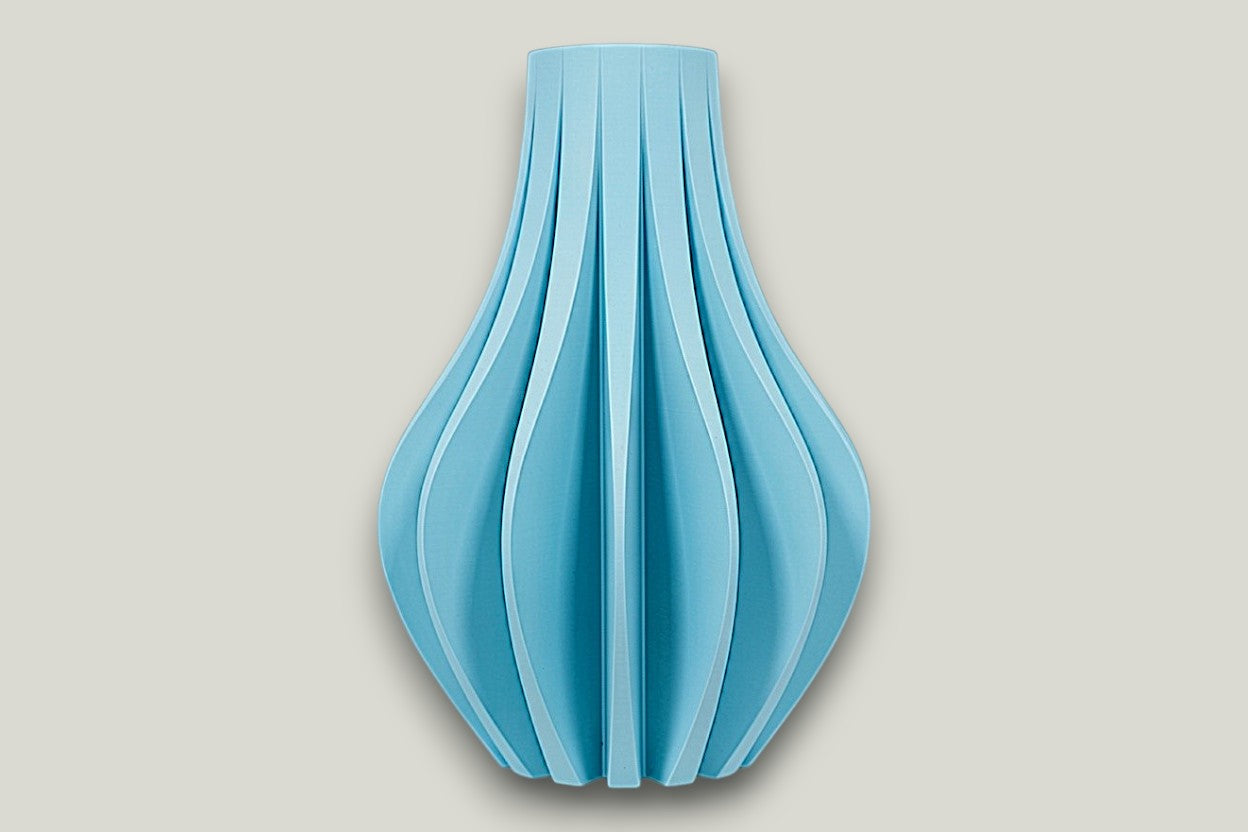 Zolara Vase - by Modern Machine