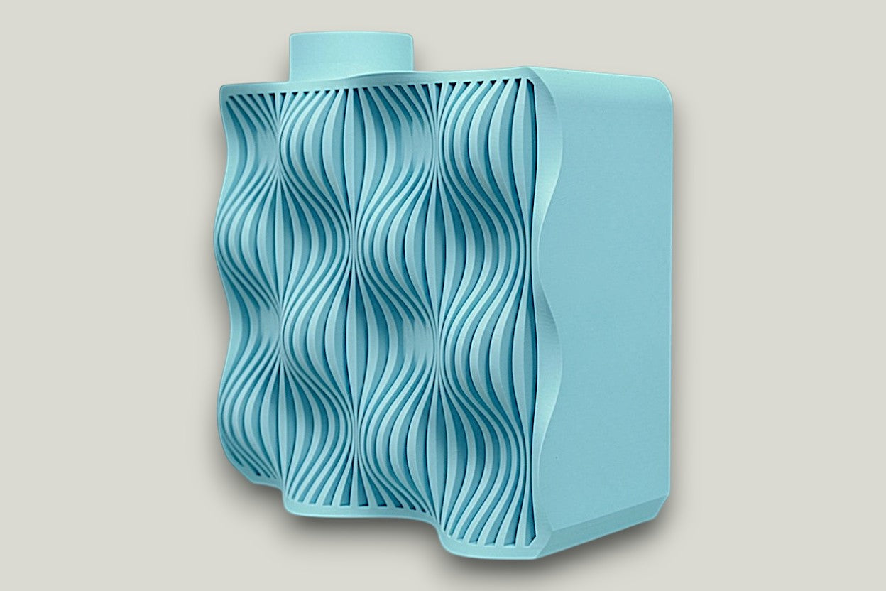 Kamso Vase – by Modern Machine