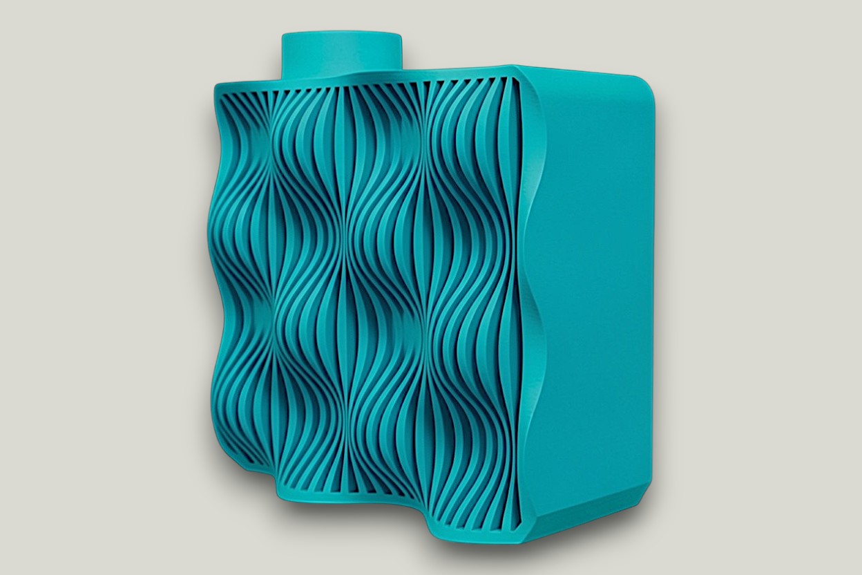 Kamso Vase – by Modern Machine