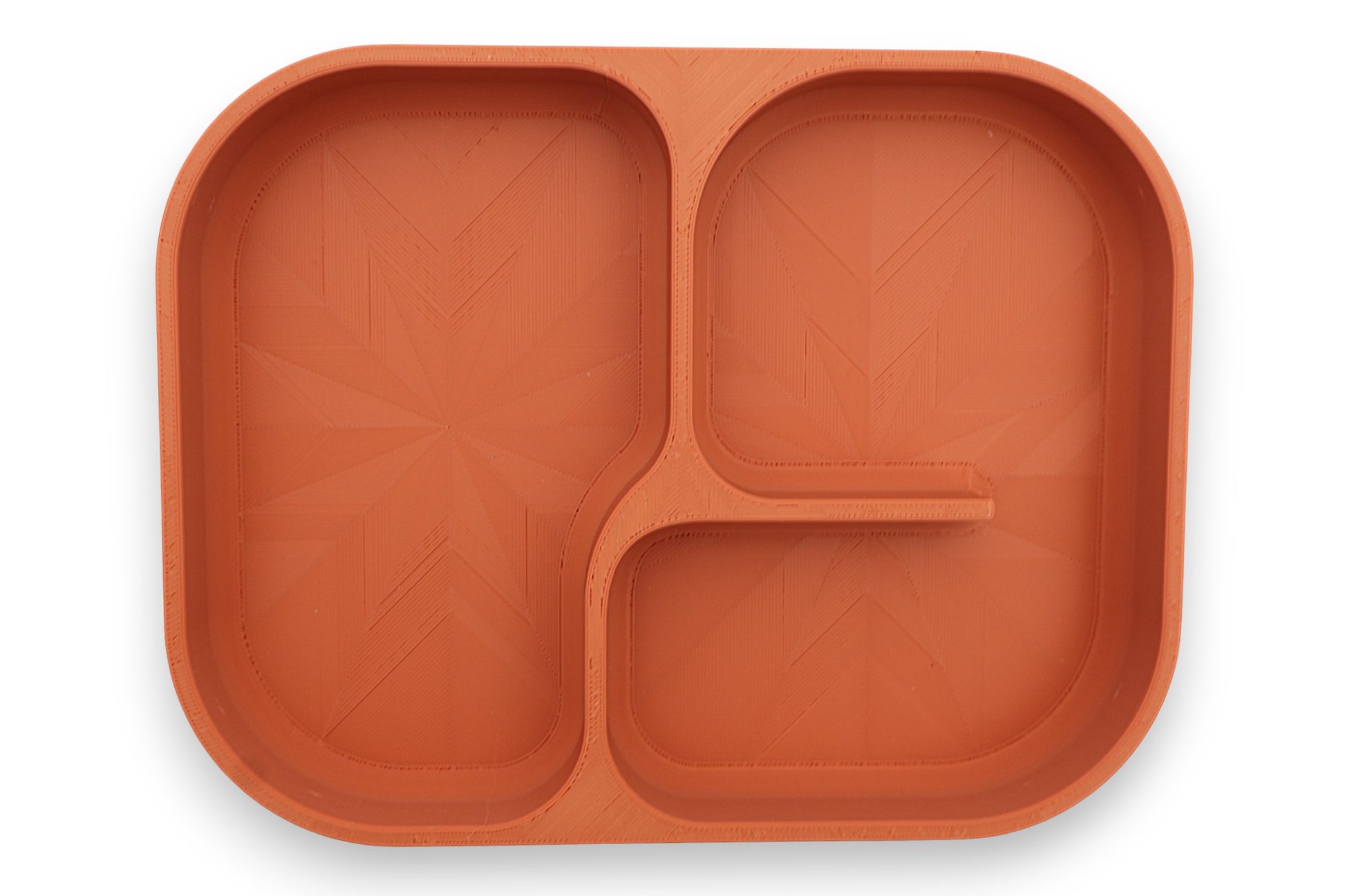 Compartment tray – terracotta PLA with three sections, shown holding black mouse, geometric surface pattern
