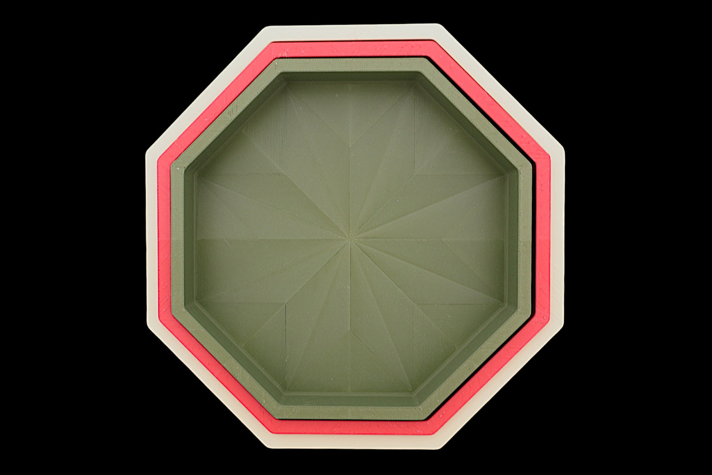 Catch-all trays – 3-pack set in olive green, red, and beige PLA, nested octagonal shape with radial base pattern
