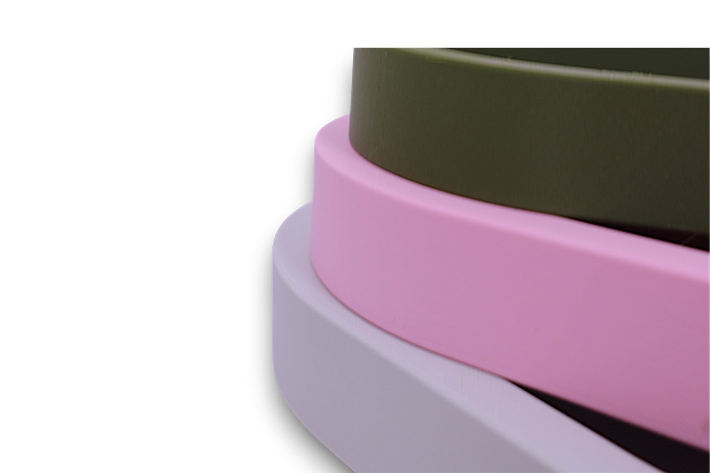 Catch-all trays – 3-pack set in green, pink, and white PLA, nested oval shape with starburst base pattern