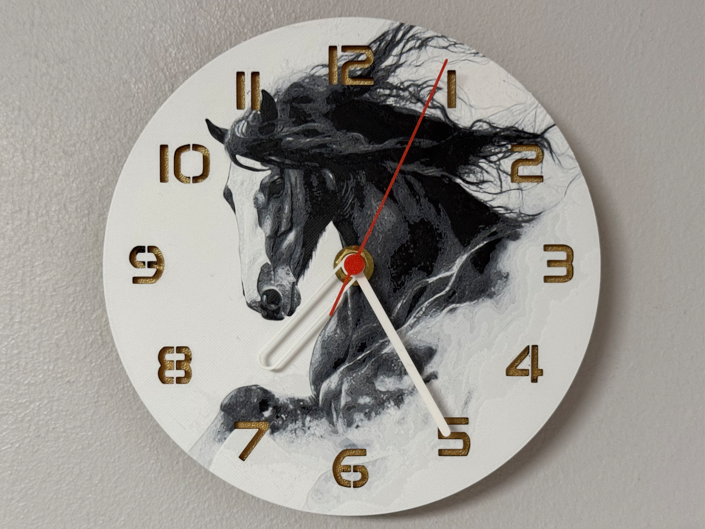 Wild Mane – Round HueForge Clock – Designed by cP3D