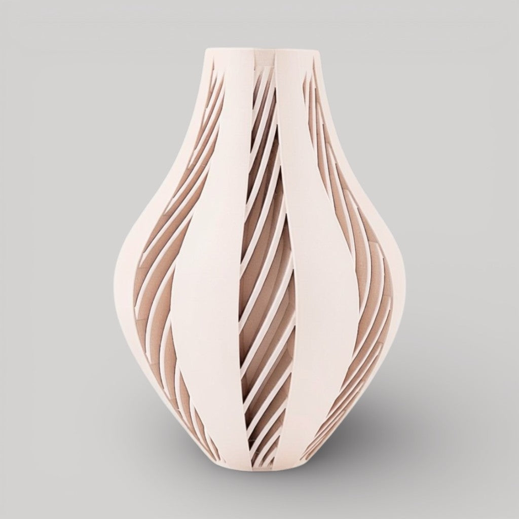 Yorio Vase - by Modern Machine
