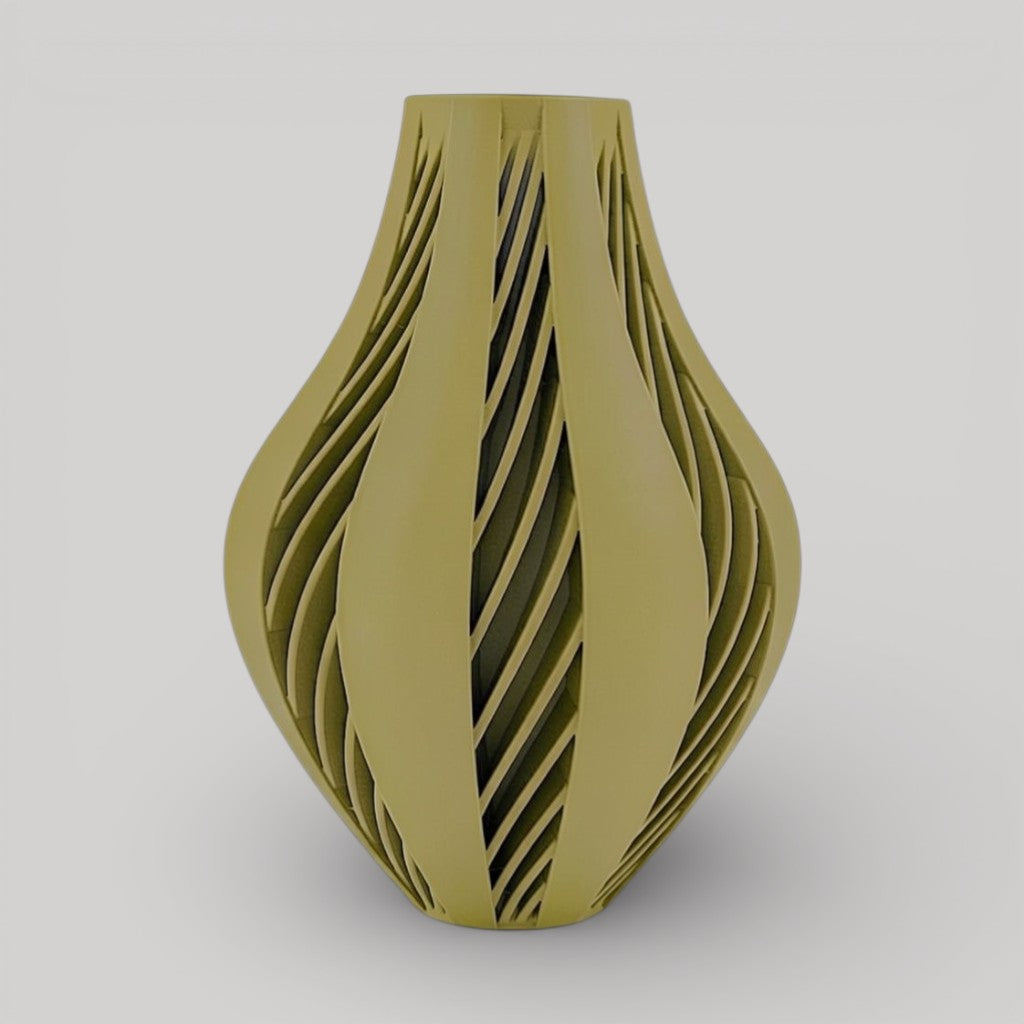 Yorio Vase - by Modern Machine