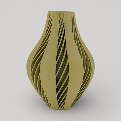 Yorio Vase - by Modern Machine