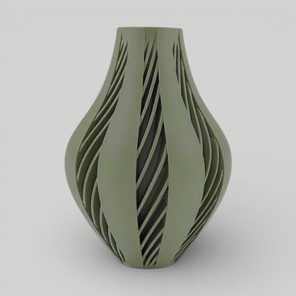 Yorio Vase - by Modern Machine