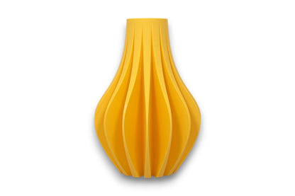 Zolara Vase - by Modern Machine